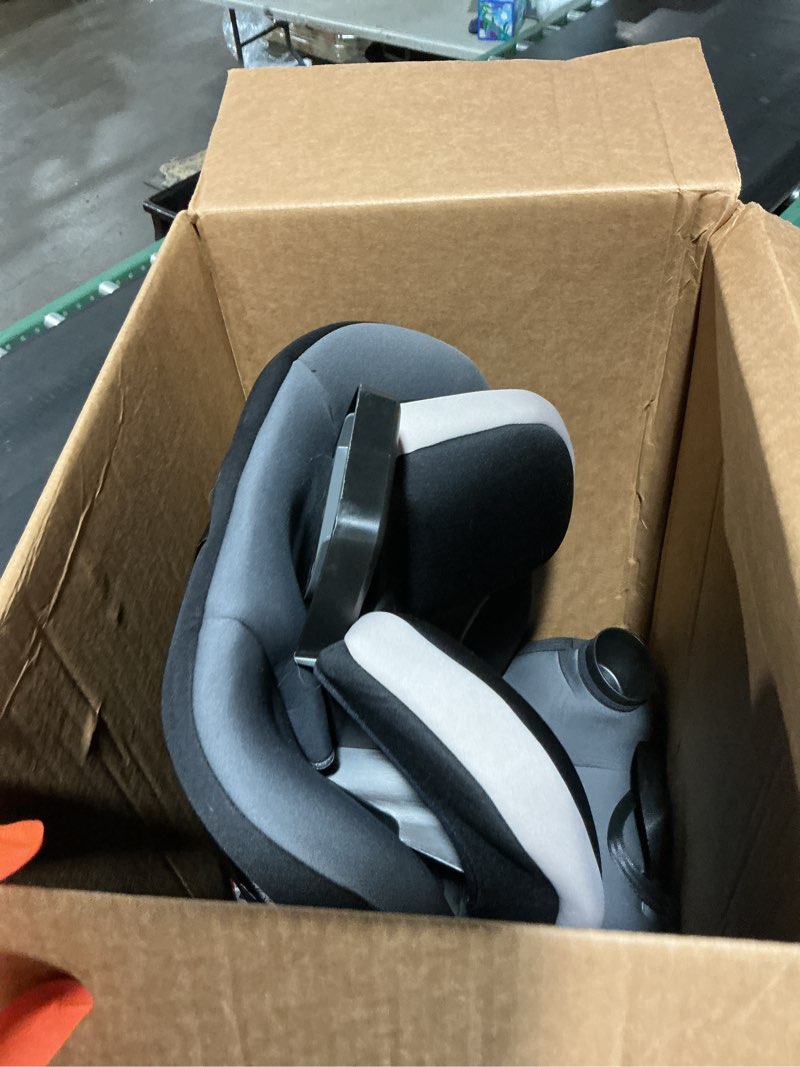 Condition photo showing Good Condition for safety 1st crosstown slim all-in-one convertible car seat, city storm city storm 2 crosstown slim