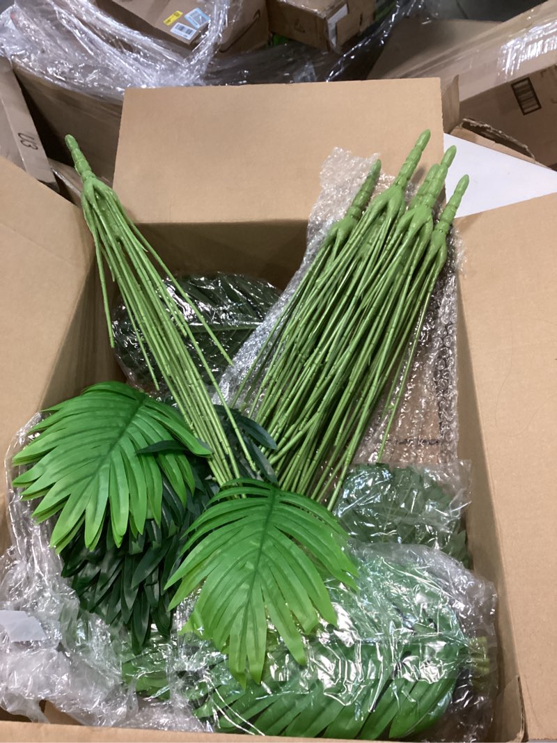Condition photo showing Good Condition for (Similar)Cindeer 24 Pcs Artificial Palm Leaves 3 Kinds Large Faux Monstera Leaf Greenery Stems Safari Jungle Leaves for Hawaiian Christmas Easter Party Table Wedding Decorations Small Fresh Style