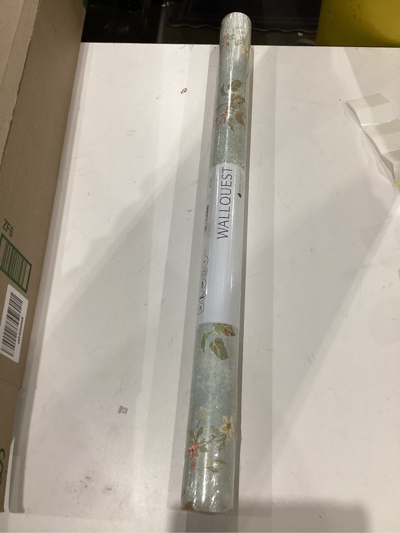 Wallquest wallpaper pattern VF30802 68.6cm x 8.2 m 