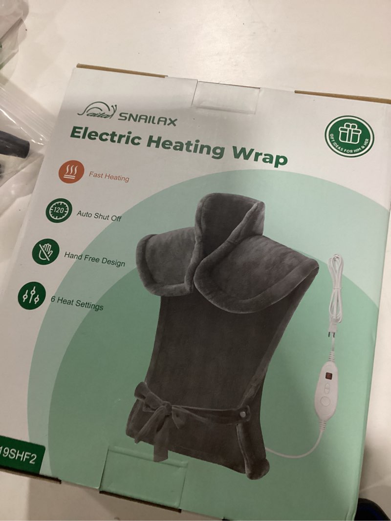 Condition photo showing New/Like New for Snailax Heating Pad for Neck and Shoulders and Back, Large Heating Pad for Neck and Shoulders, Elect