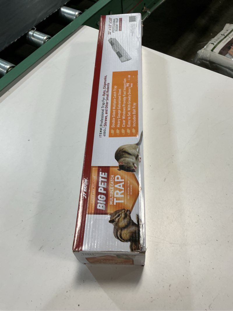 Condition photo showing New/Like New for jt eaton big pete multi-catch trap for rats & shrews, clear window | 22.75" dual-door design; humane multi-catch; catches rats, chipmunks, and shrews; clear inspection window