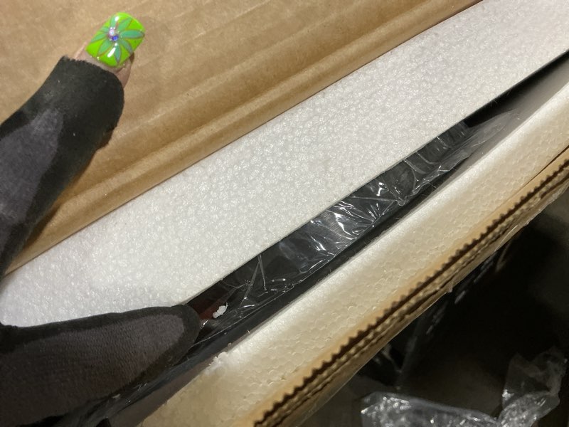 Condition photo showing Good Condition for wavy wall mirror -55''×24'' irregular wall mirror decorative alloy framed mirrors abstract artistic mirrors wavy mirror for cloakroom/bedroom/living room/entryway?black? black 55"l x 24"w