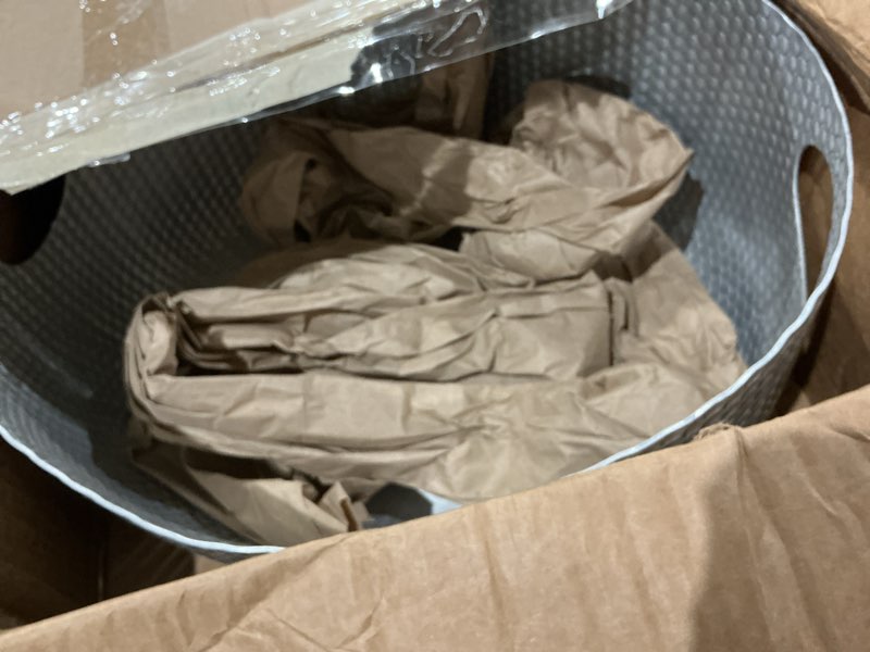 Condition photo showing Good Condition for gusto nostro large beverage tub for parties - metal tub for wine bottles,champagne,beers - high capacity ice bucket for drinks - extra large ice buckets for parties (22 qt) outdoor party drink bucket silver