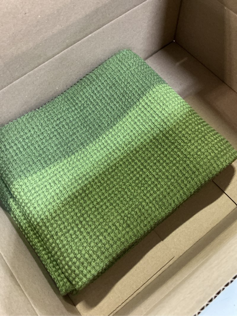 Condition photo showing Good Condition for earthall woven area rug 3x5 ft washable rugs for entryway braided non slip rubber backed throw rugs door mat indoor outdoor entrance cotton carpet for kitchen foyer front door, green 3' x 5' (rectangular) green