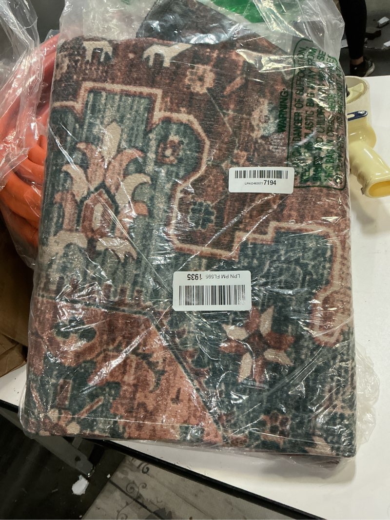 Condition photo showing Good Condition for Moynesa Ultra-Thin Washable Round Rug - 5ft Entryway Round Rug Vintage Kitchen Mat, Non-Slip Non-Shedding Stain Resistant Bedroom Carpet for Indoor Living Dining Room Coffee Table Nursery 5' Round Brick Red