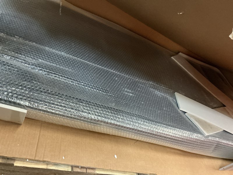 Condition photo showing Good Condition for Hard Tonneau Cover for 2020-2024 ford