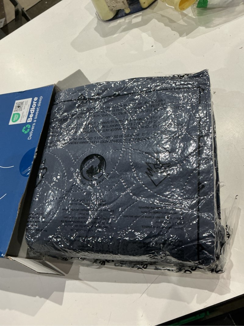 Condition photo showing Good Condition for bedlore waterproof mattress protector, queen size mattress pad with deep pocket 6"-18" depth, soft dirt-proof double bed mattress cover for bedroom, college dorm, hotel (navy blue) 3 navy blue queen