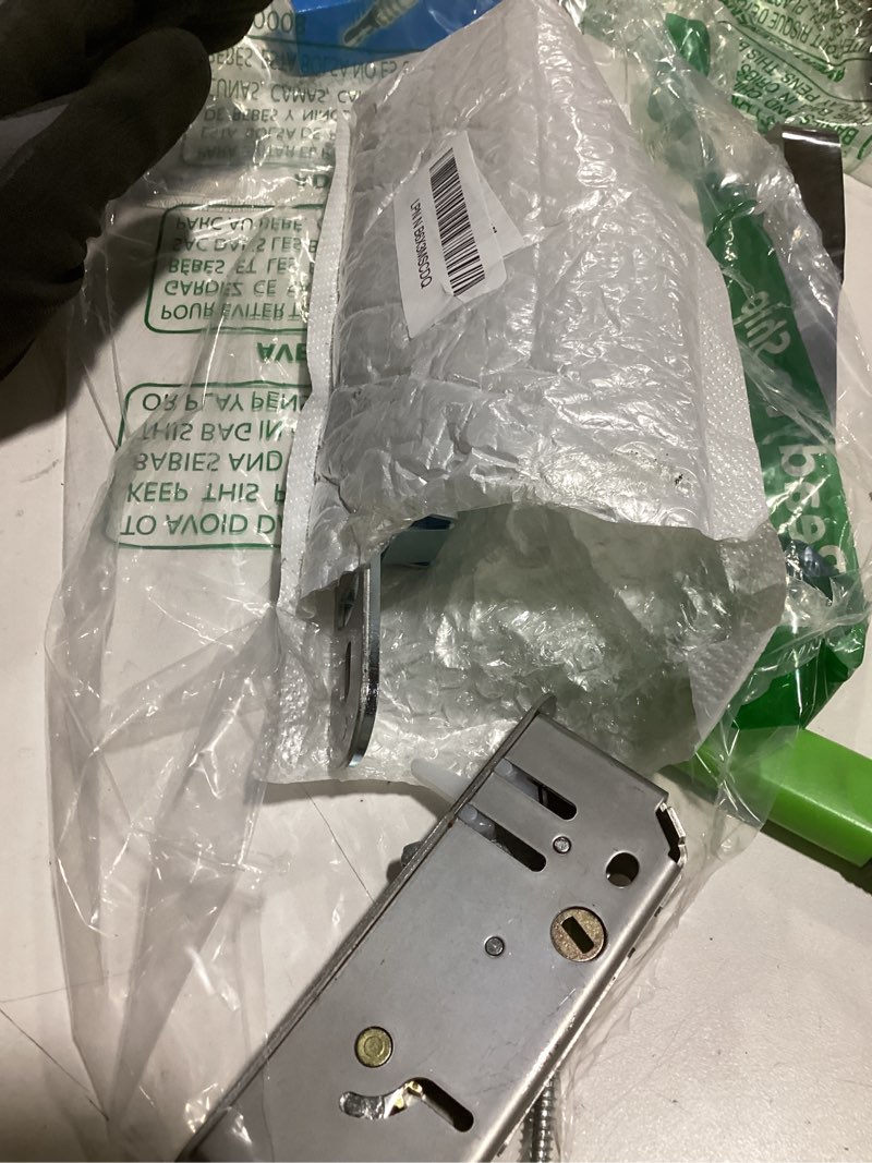 Condition photo showing Good Condition for andersen reachout lock and receiver kit for 2-panel gliding patio doors – compatible with models from 1986 to present