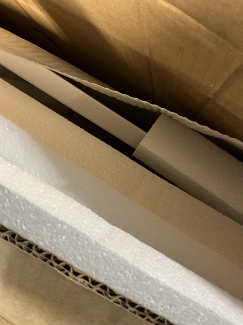 Condition photo showing New/Like New for Dream On Me Austin Toddler Day Bed with Rails in White, Low to Floor Toddler Day Bed, Greenguard Gold & Baby Safety Alliance Certified, Non-Toxic Finishes, Side Safety Guard Rail