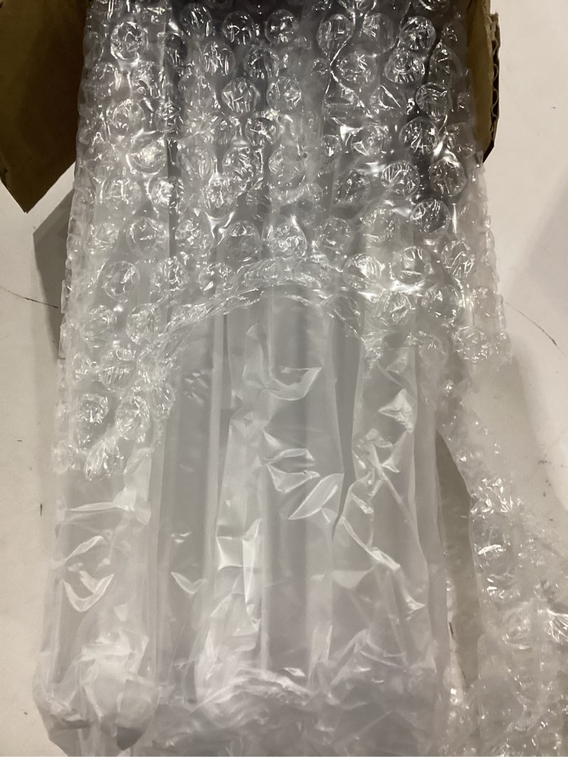 Condition photo showing Good Condition for 4pcs mahjong racks with pushers,clear acrylic american majiang tile racks,imports modern mahjong racks with built-in pushers white