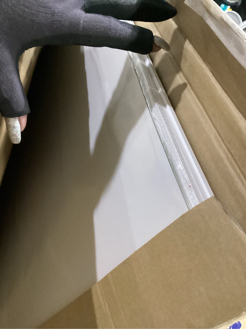 Condition photo showing Good Condition for 24x24 inch backdrop board kit, 2pcs backgound frame, 1pc background board, 6pcs backdrop paper, 6pcs shadow light paper for product, food, jewelery, makeup photography shooting 24x24inch