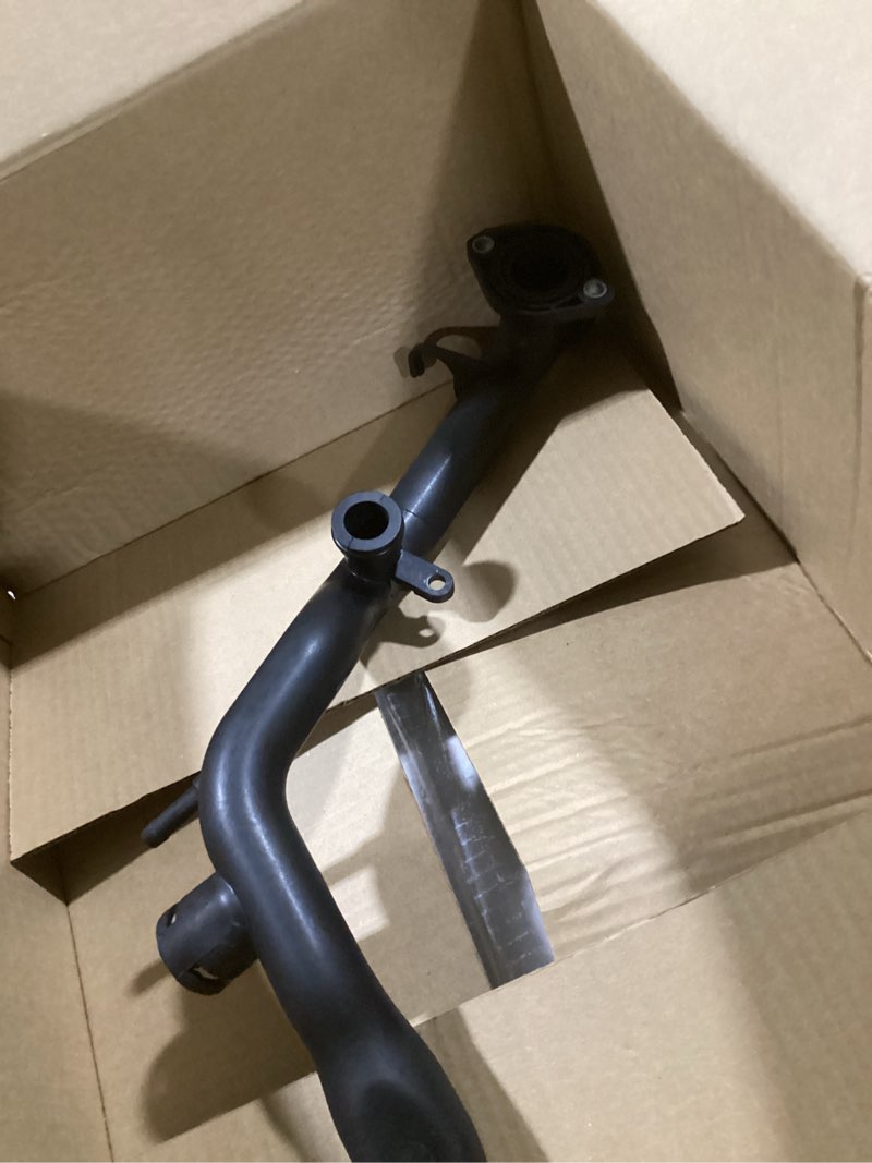 Condition photo showing Good Condition for engine coolant radiator pipe water hose 06e121045aa 06e121045aj 06e121045ak,fit for audi a6 quattro a7 quattro 2012-2015, s4 2013-2015, s5 2013-2017, sq5 2014-2017 & volkswagen touareg 2011-2015