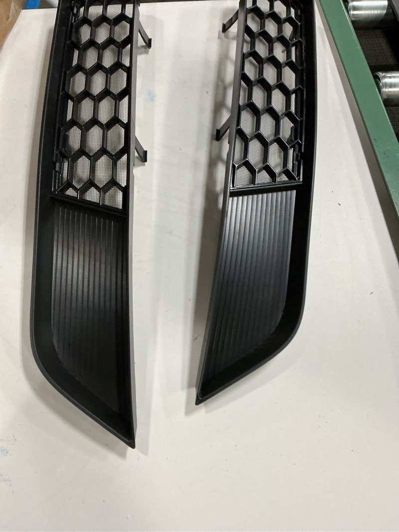Condition photo showing Good Condition for grille mesh insert for tesla model y 2025 2026 juniper, front air vent cover guard with insect protection, abs detachable front grille mesh inserts for tesla new model y juniper accessories
