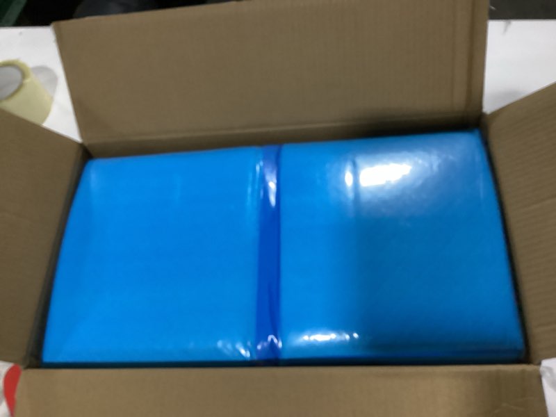 Condition photo showing Good Condition for Four Paws Wee-Wee Superior Performance Unscented Extra-Large Pee Pads for Dogs & Puppies, Quilted Leak-Proof Dog Housebreaking Potty Training Floor Protection, 28" x 34", 40 Count 28" x 34" 40