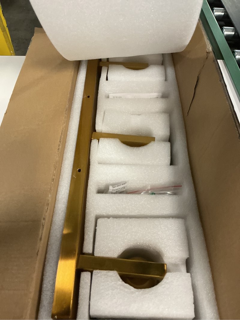 Condition photo showing Good Condition for Modern Bathroom Vanity Light 3-Lights Gold Crystal Bathroom Wall Light Vanity Light Fixtures?20.47-inch Modern Minimalist Design Gold Straight 3-Light