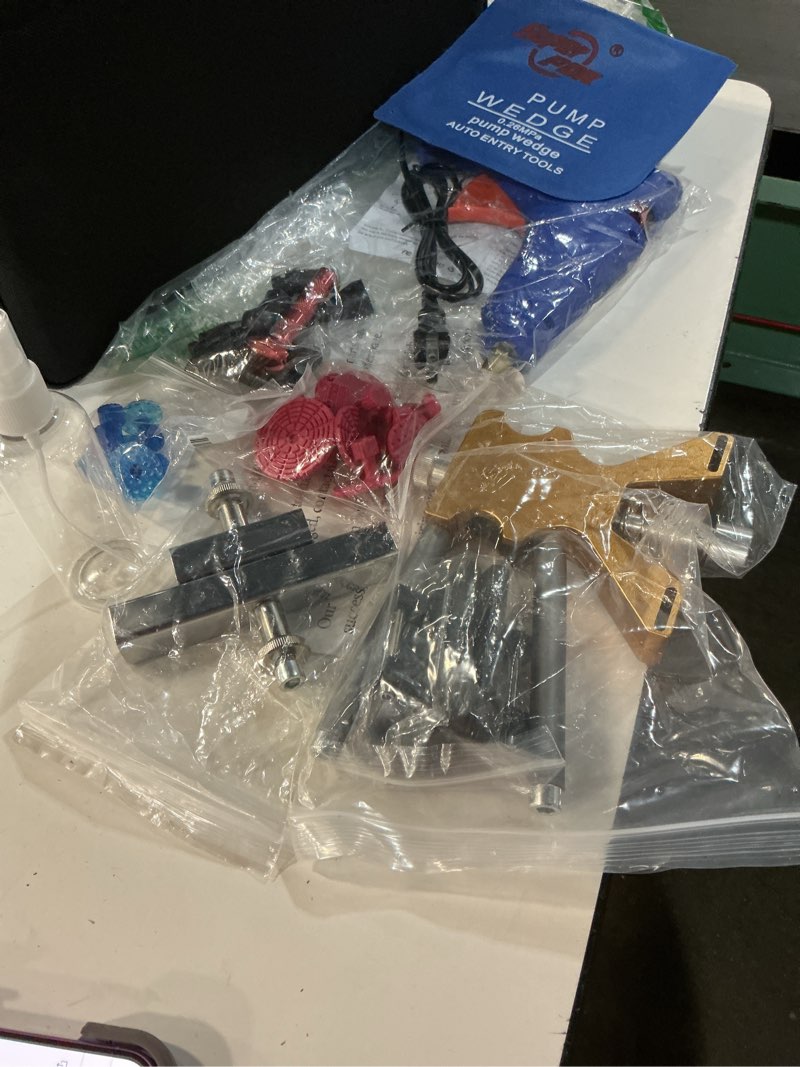 Condition photo showing Good Condition for super pdr paintless dent repair kit 148pcs dent puller kit with led light board can removal 99% of car dents in 30 minutes for repair work of big dents, small dents, door ding, creases and hail damage pdr-148pcs