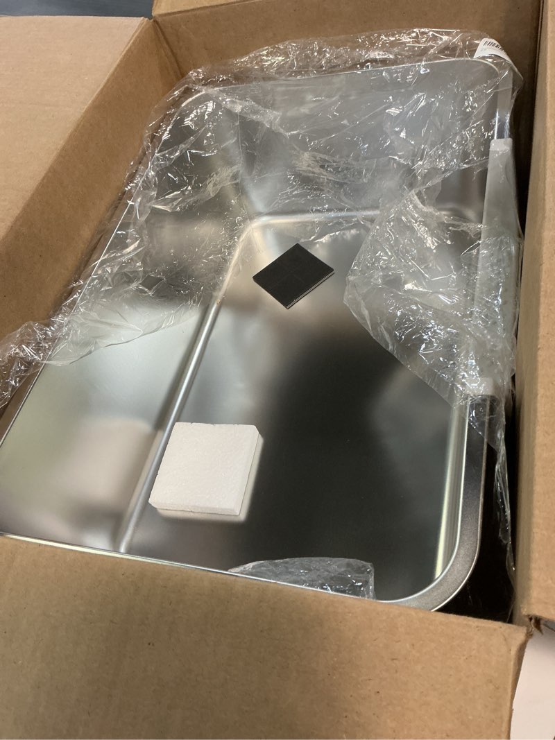 Condition photo showing Good Condition for Stainless Steel Litter Box with High Sides,23.6" L X 15.7" W X 7.8" H,Extra Large Jumbo Cat Litter Box,XL Kitty Metal Liter Box for Indoor Big Cat,Non-Sticky,Anti-Leakage(Entry on Long Side)