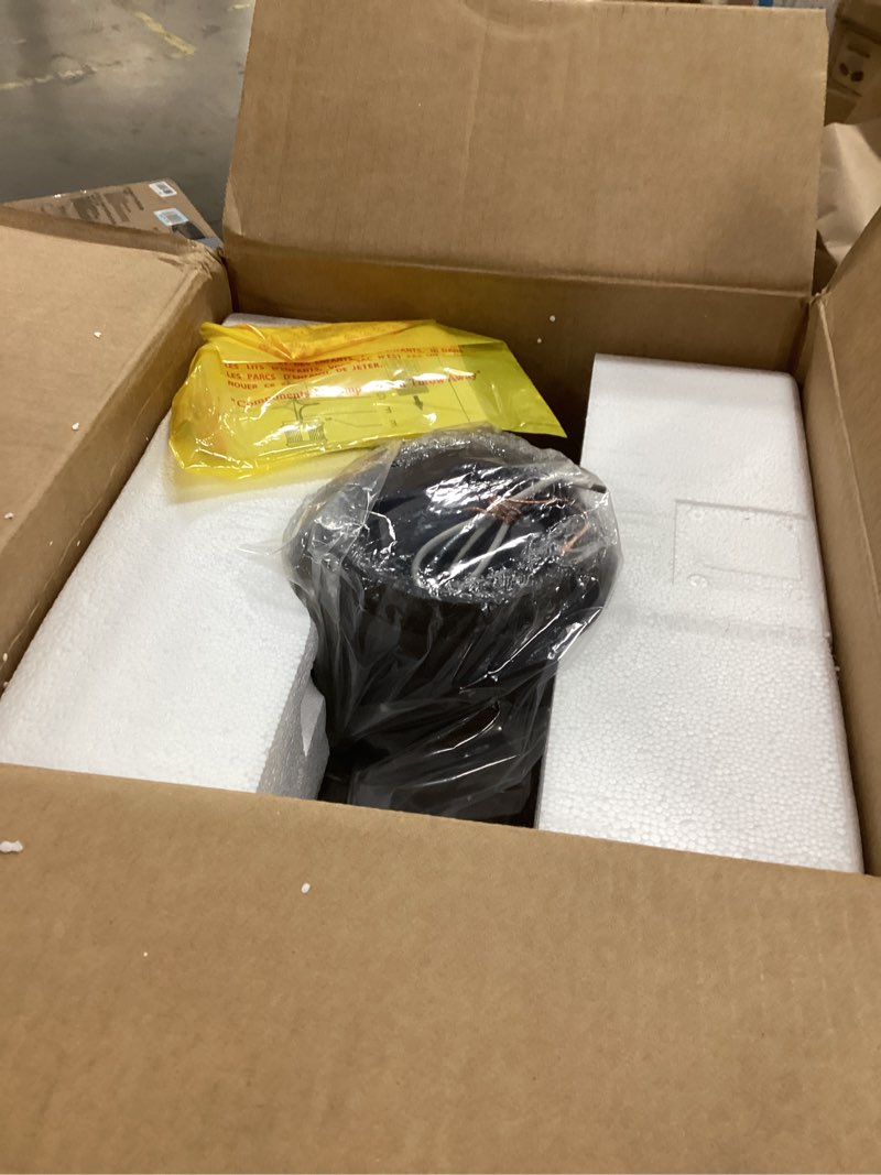 Condition photo showing Good Condition for zeyu Modern Outdoor Post Light Fixture, 16 Inch Exterior Pole Light, Die-Cast Aluminum in Black Finish, Clear Glass Shade, Outdoor Pillar Light for Porch Garden, 20068P-L BK Black Large