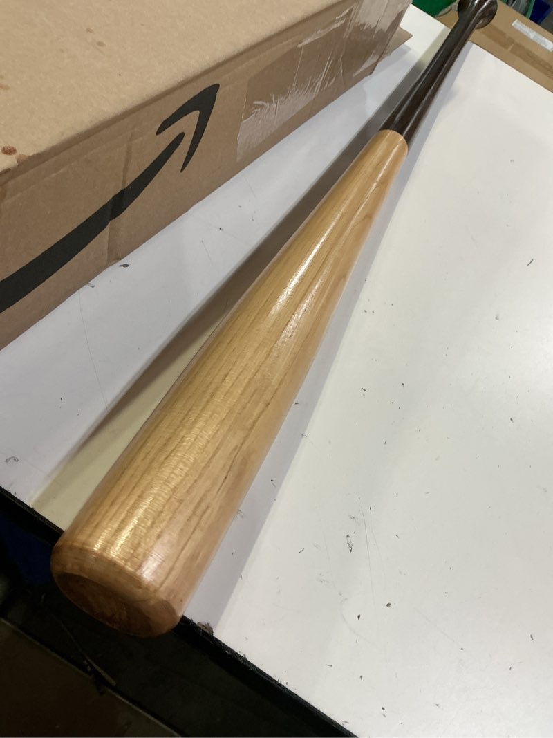 Condition photo showing Good Condition for 34 inch 243 modle maple wood baseball bat for professional players youth-adults 31-oz