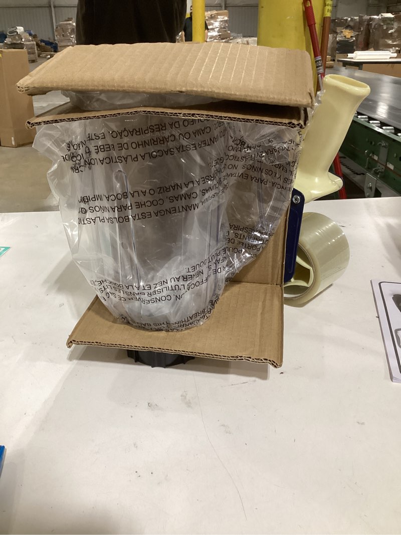 Condition photo showing Good Condition for Black+Decker Crush Master 10 Speed Blender Black (BL2010BP)