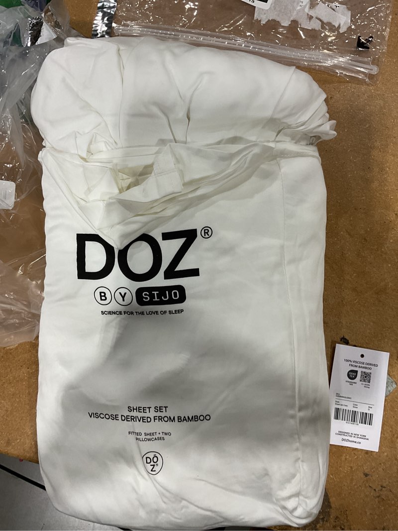 Condition photo showing As Is for doz sheet set, 100% viscose derived from bamboo, organically grown, buttery soft, cooling sheets, high gsm, deep pockets - 3 piece - 2 pillowcases 1 fitted sheet (sky, queen) sky queen - 3 piece no top sheet