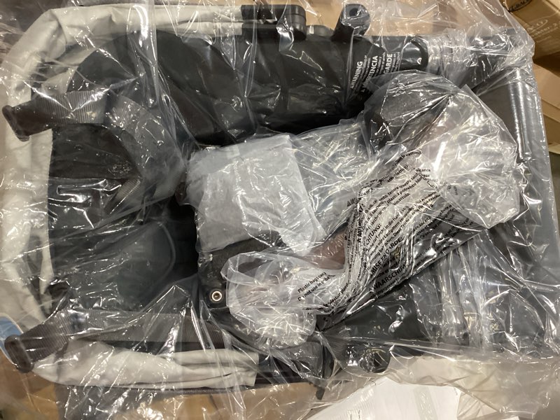 Condition photo showing New/Like New for UPPAbaby RumbleSeat V3 Second Lower Seat - Compatible with Vista V2 and Vista V3 - All-Weather Seat + Magnetic Buckle – Adapters Included - Greyson (Charcoal Mélange/Carbon Frame/Saddle Leather)