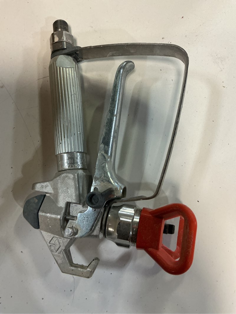 Condition photo showing As Is for sg3 airless spray gun