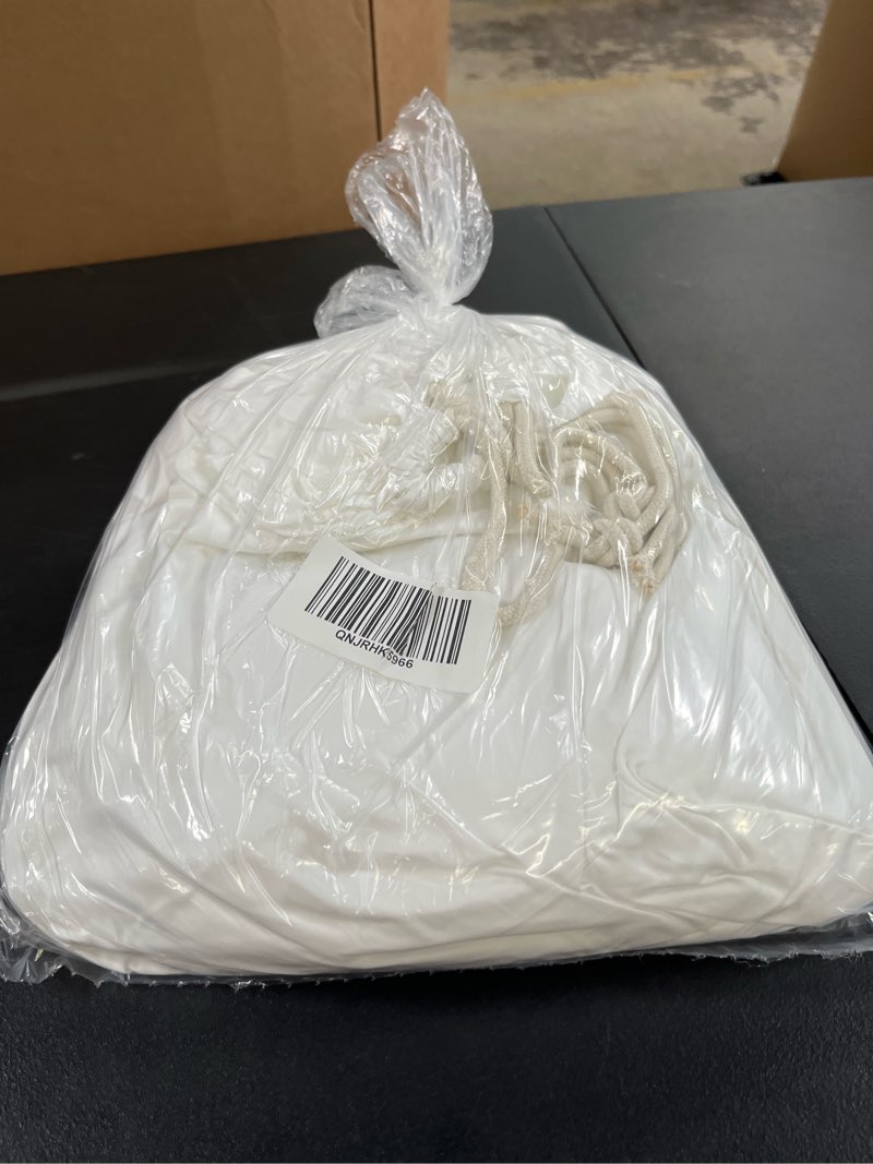 Condition photo showing Good Condition for signature giza cotton sateen sheet set, twin, white