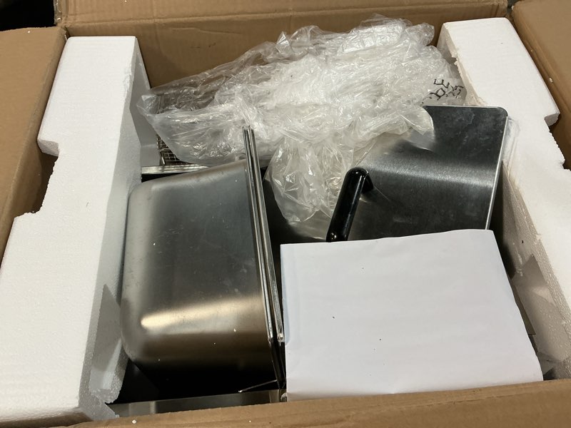 https://lotting-media.assets.bidfta.com/lotting_f35abdc8-fcaa-48dc-b0ef-97aff0e6ef92