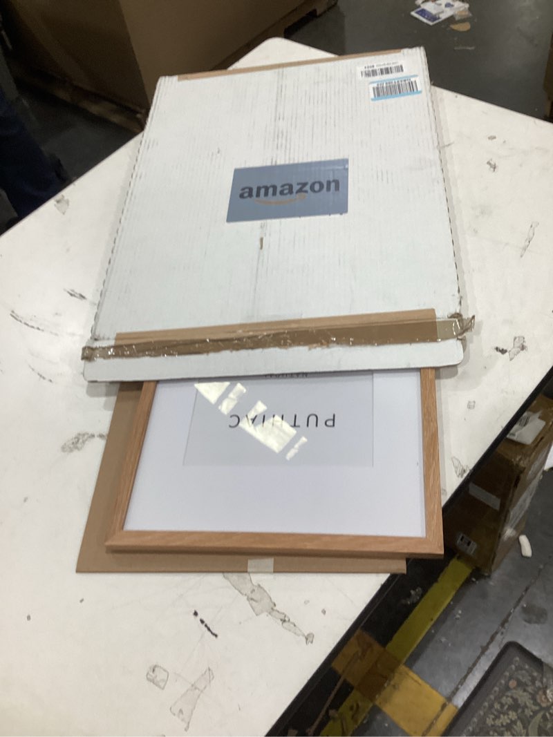 Condition photo showing Good Condition for puthiac 12x18 solid oak wood picture frame, fits 8x12 with mat or 12x18 without mat, wall display only, vertical or horizontal, plexi front, 1 pack, natural oak beige-1p 12x18