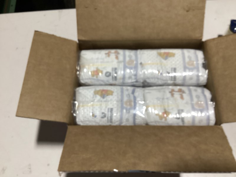 Condition photo showing Good Condition for Huggies Little Snugglers Diapers - Newborn - 84ct