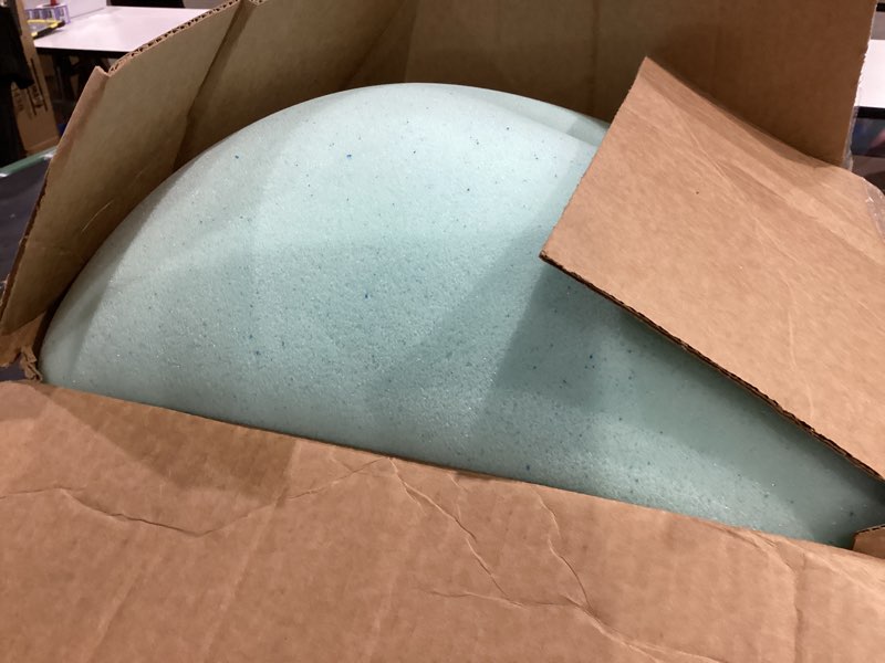 Condition photo showing Good Condition for serta thermagel cooling, pressure-relieving memory foam mattress topper, 3 inch, queen,blue