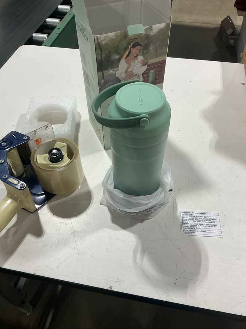 Condition photo showing Good Condition for momcozy 22oz portable breastmilk cooler for 24h outdoor, newborn essentials | 24 hours & 360° surrounded cooling