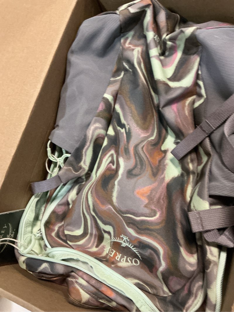 Condition photo showing New/Like New for osprey daylite commuter backpack - lightweight everyday bag with laptop sleeve, bottle pockets euphoria flowing print/soundwave grey one size