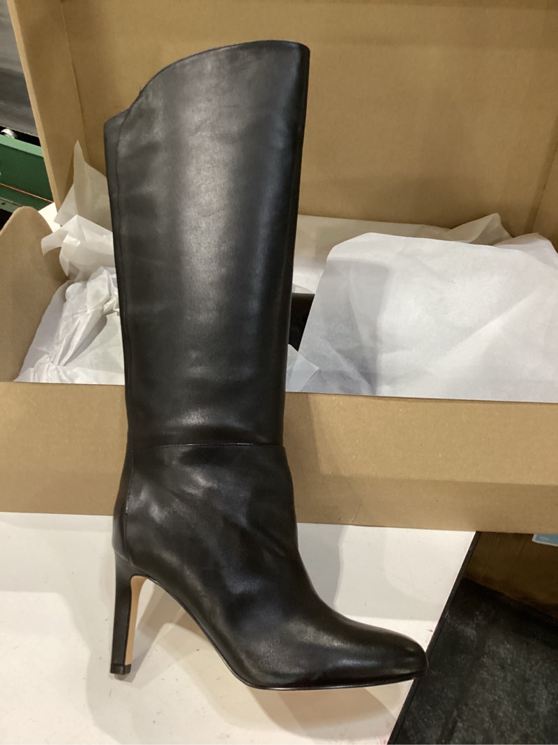 Condition photo showing New/Like New for Nine West womens Richy 7 Black 004