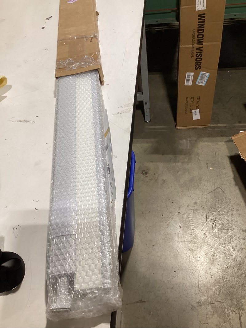 Condition photo showing Good Condition for no drill no tools blackout cellular shades cordless easy install honeycomb blinds thermal insulated noise reduction blinds for indoor windows,light filtering-white,35.5" w x 48" h light filtering white 35.5"w x 48"h