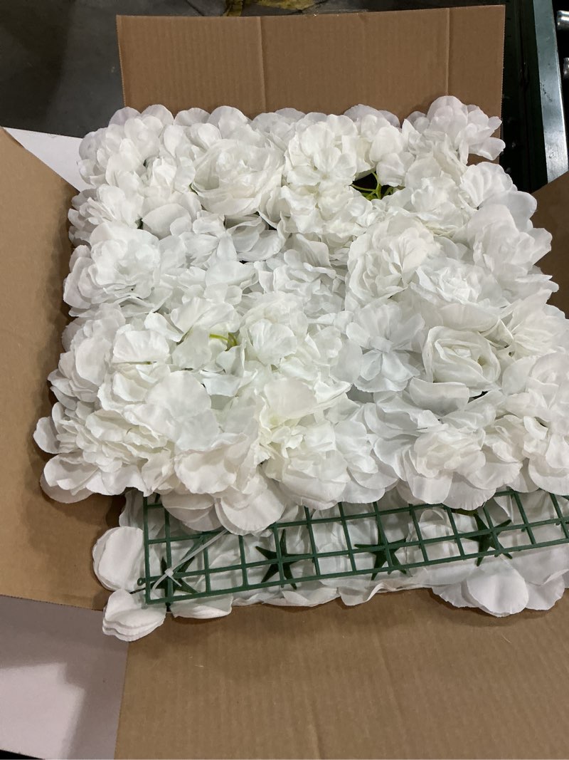 Condition photo showing Good Condition for Flower Wall Backdrop 6 Piece 16.5x16.5inch White Silk Rose Wall Decor Artificial Floral Panel Ideal for Wedding Celebrations Arrangement Festive Party Backdrops and Elegant Home Decor White 16.5inch