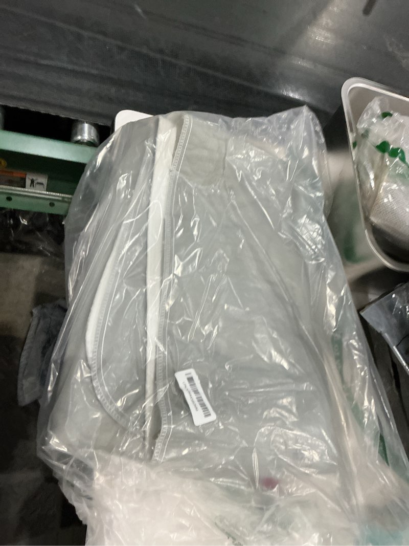 Condition photo showing Good Condition for Bed Pad for Incontinence Reusable Underpad 36" X72" Fits King Bed Large Washable Waterproof Draw Sheet Mattress Protector for Seniors, Bedwetting Kids, Hospitals, Pets