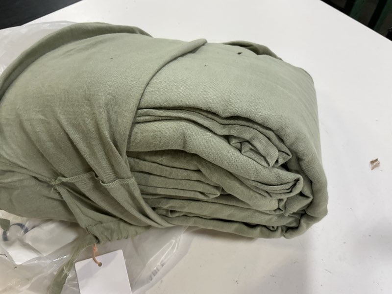Condition photo showing Good Condition for european linen sheet set, king, willowleaf