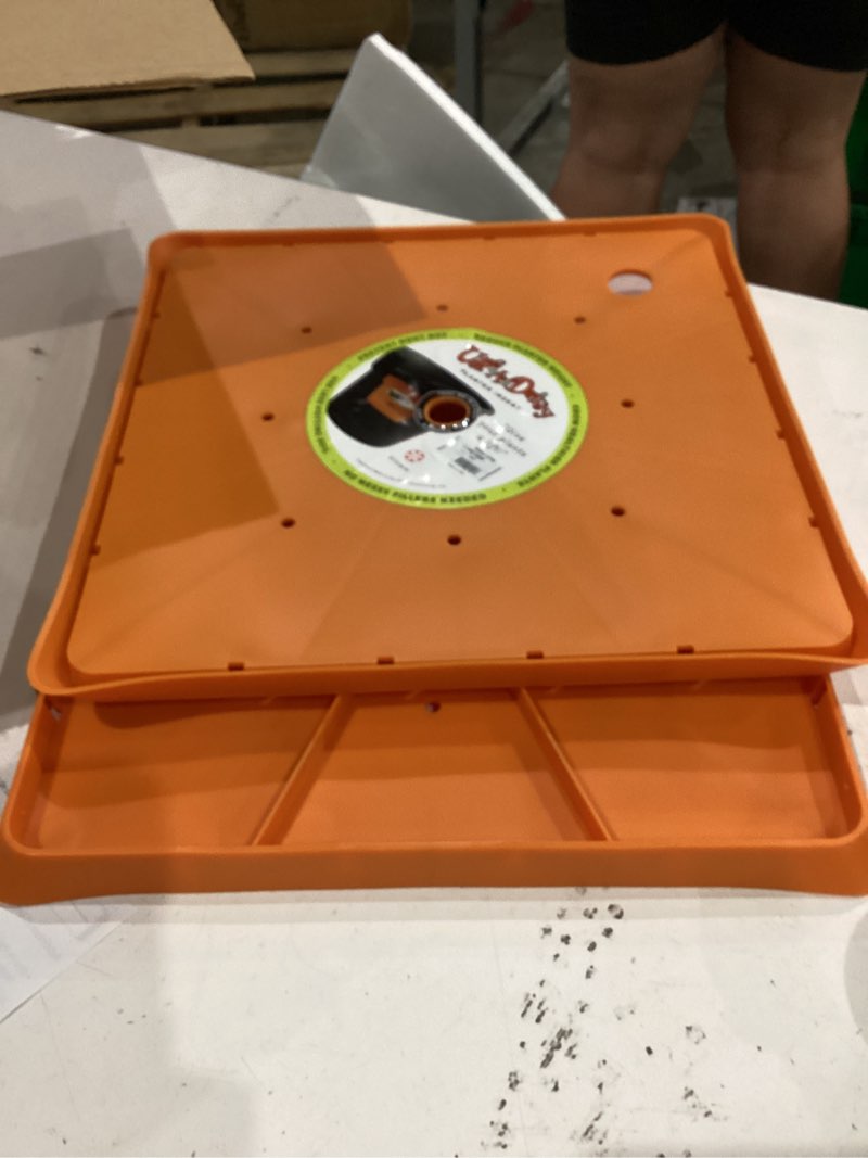 Condition photo showing Good Condition for bloem ups-a-daisy square planter insert - 14.75" width x 1" thick, 2-pack | soil-saving inserts with drainage holes for square planters; typically fits into planters between 19 to 21 inches wide. orange 15" (pack of 2)