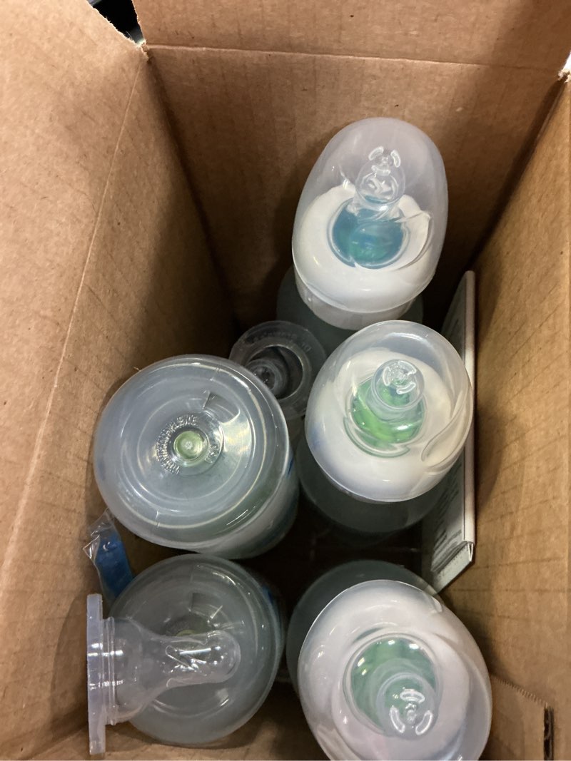 Condition photo showing Good Condition for dr. brown's natural flow specialty feeding baby bottle starter kit - 8 fl oz/27pk