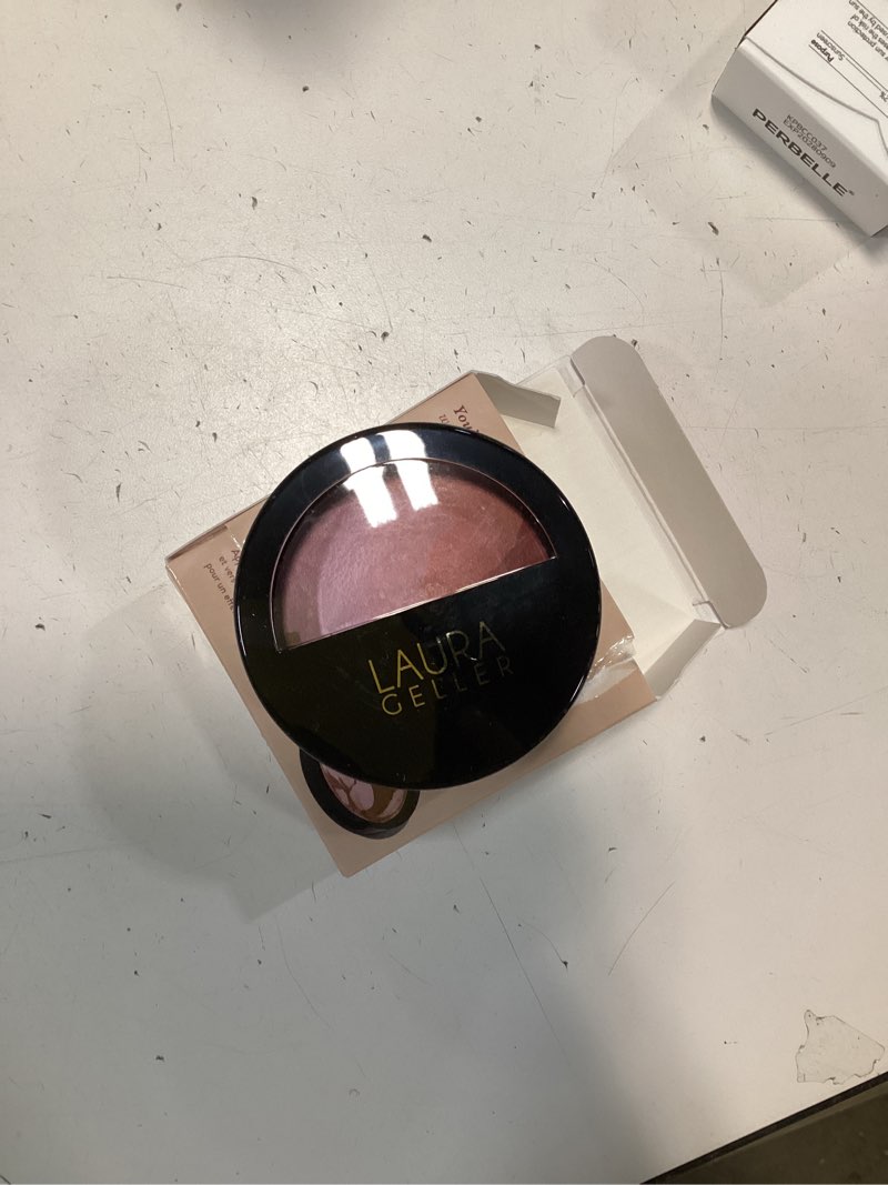 Condition photo showing As Is for LAURA GELLER NEW YORK Baked Blush-n-Bronze Marbleized 2-in-1 Sculpting Bronzer Blush - Rose Bronze - Contour Face with a Radiant Flush 01 Rose Bronze 2.50 Ounce (Pack of 1)
