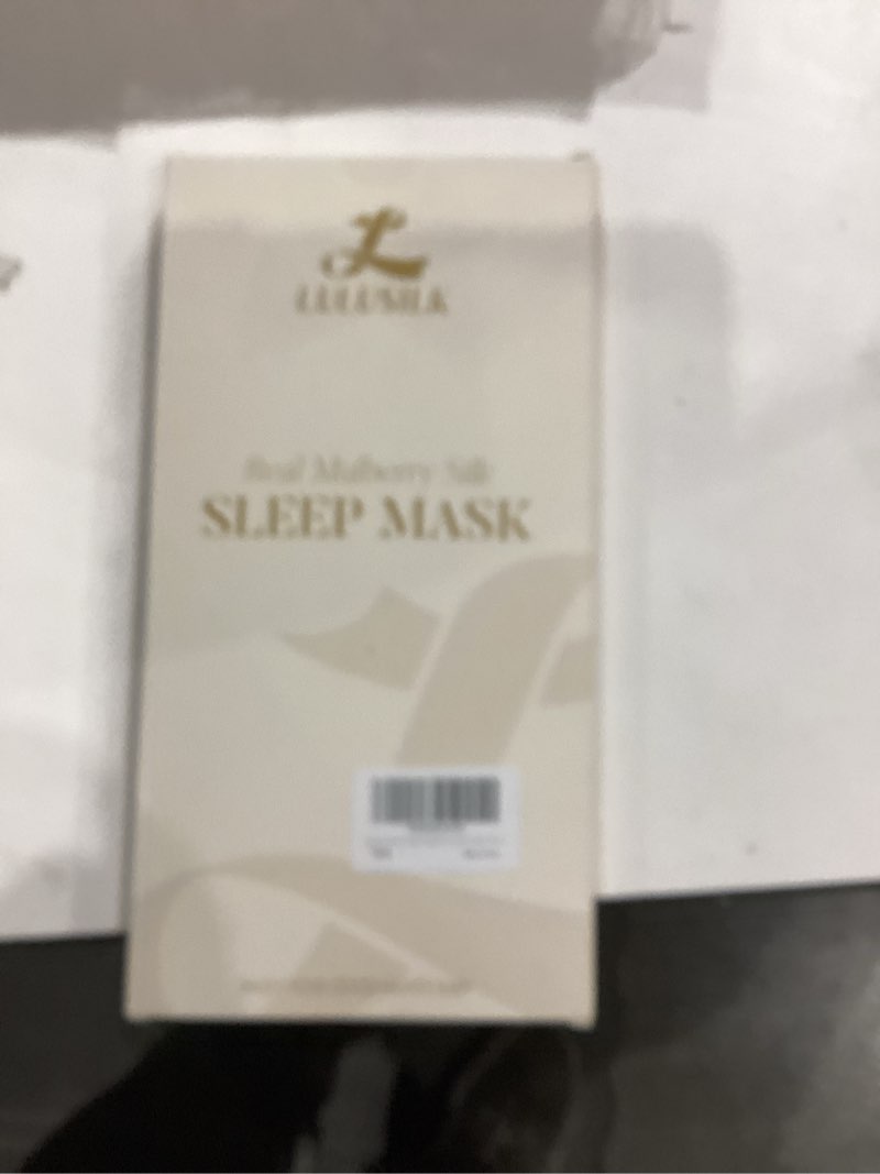 Condition photo showing New/Like New for LULUSILK Reversible Mulberry Silk Sleep Mask for Women and Men, Adjustable Real Silk Eye Mask for Sleeping, Navy Blue and Black, Pack of 1