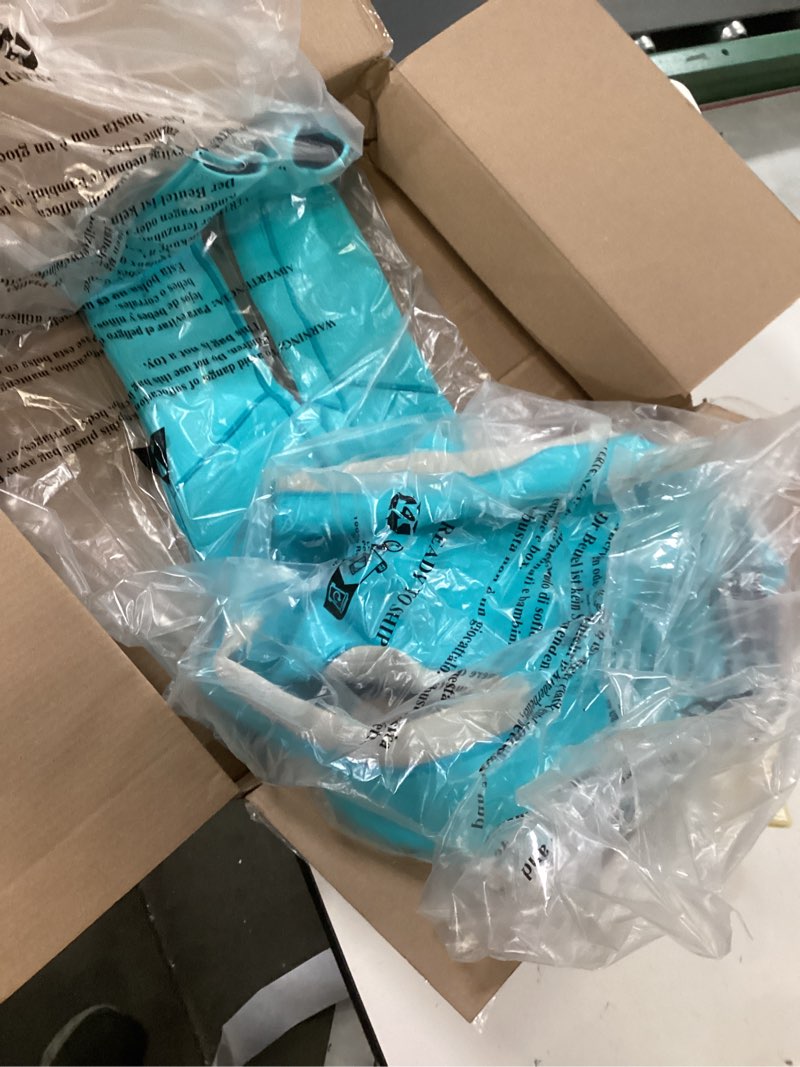 Condition photo showing Good Condition for O'Neill Youth Reactor-2 3/2mm Back Zip Full Wetsuit 8 Black/Ocean