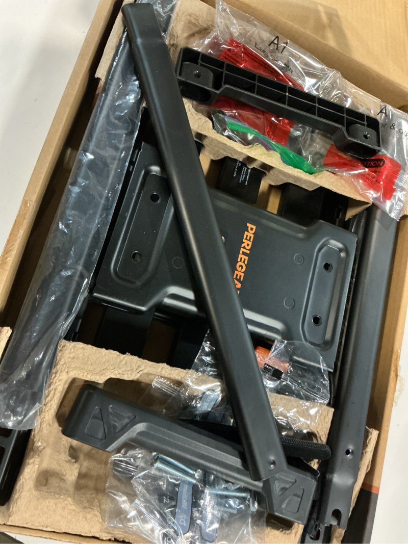 Condition photo showing Good Condition for mountftv full motion tv wall mount bracket with tool-free tilt for 37-90 inch tvs, max 600x400mm, holds up to 132 lbs