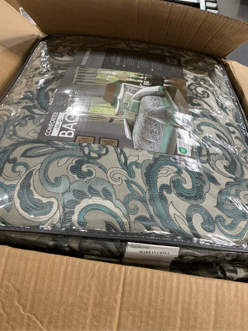 Condition photo showing Good Condition for madison park essentials brystol 24 piece room in a bag faux silk comforter jacquard paisley design matching curtains down alternative hypoallergenic all season bedding-set, king (104 in x 92 in), teal teal king (104 in x 92 in) paisley