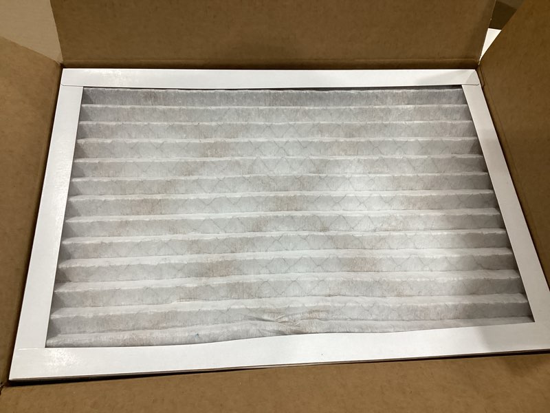Condition photo showing Good Condition for amazon basics 14x20x1 air filter, merv 8 ac furnace filters, allergy control, electrostatic, removes dust pollen and lint, 6-pack (actual size: 13.75" x 19.75" x 0.75") 14x20x1 merv 8