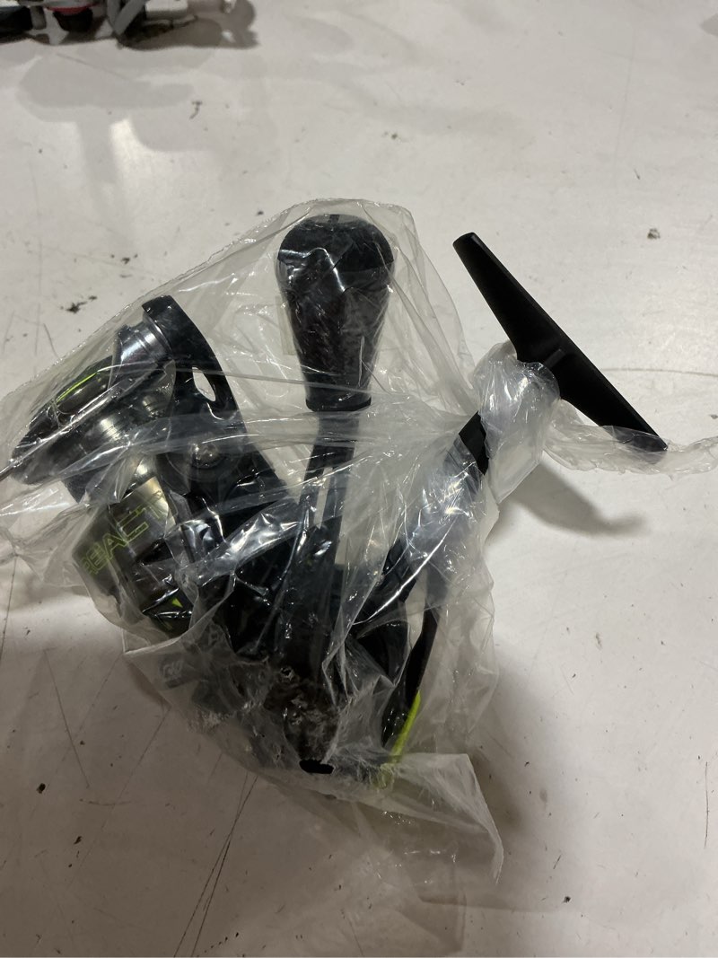 Condition photo showing New/Like New for reactor zeto revesre speed spin reel