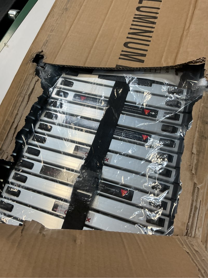 https://lotting-media.assets.bidfta.com/lotting_f3be5260-ab5f-4077-9813-bbc30a9c00a2