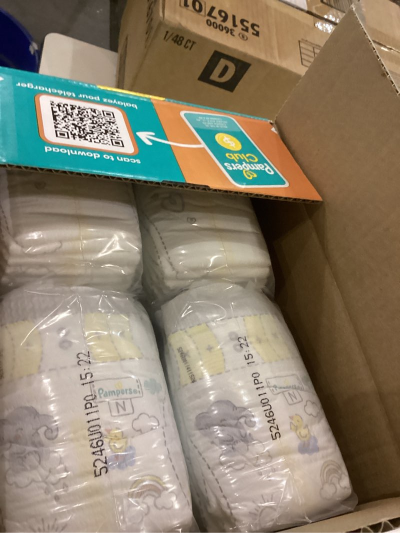 Pampers Swaddlers Diapers, Size 0 (up to 10 lbs), 140 Count, Absorbent, Keeps Baby Dry and Comfortab